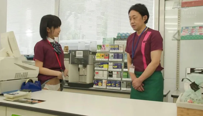 Lồn dễ thương đi làm thêm gạ địt anh quản lý