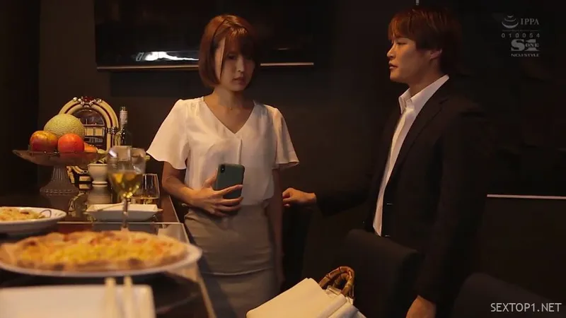 Vụng trộm với người tình củ ở buổi hợp lớp cuối năm